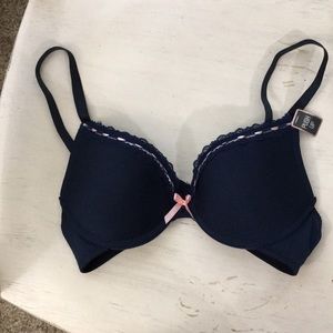 Body embrace bra